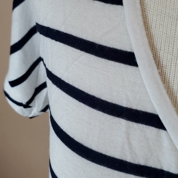 Zara, black & white striped top size large - Picture 2 of 11